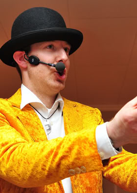 Wittich Wolf zaubert