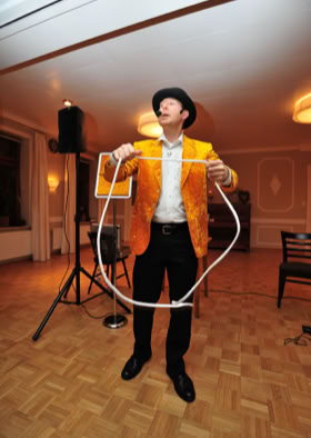 Wittich Wolf zaubert mit einem Seil