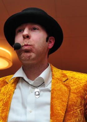 Wittich Wolf zaubert